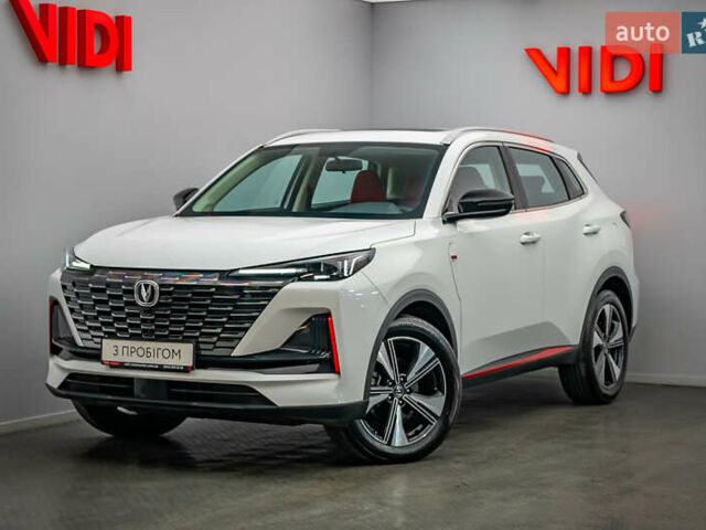 Белый Чанган CS 55 Plus, объемом двигателя 1.49 л и пробегом 17 тыс. км за 16650 $, фото 1 на Automoto.ua