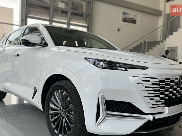 Чанган Uni-K, объемом двигателя 2 л и пробегом 0 тыс. км за 31045 $, фото 1 на Automoto.ua