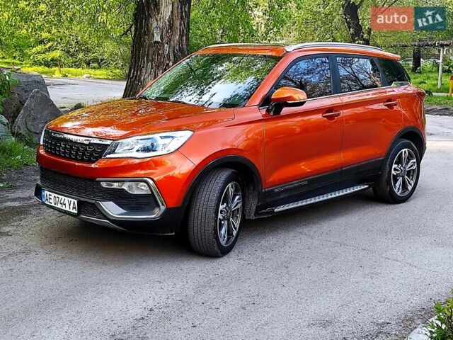 Оранжевый Changfeng Leopaard CS9, объемом двигателя 0 л и пробегом 30 тыс. км за 20000 $, фото 1 на Automoto.ua