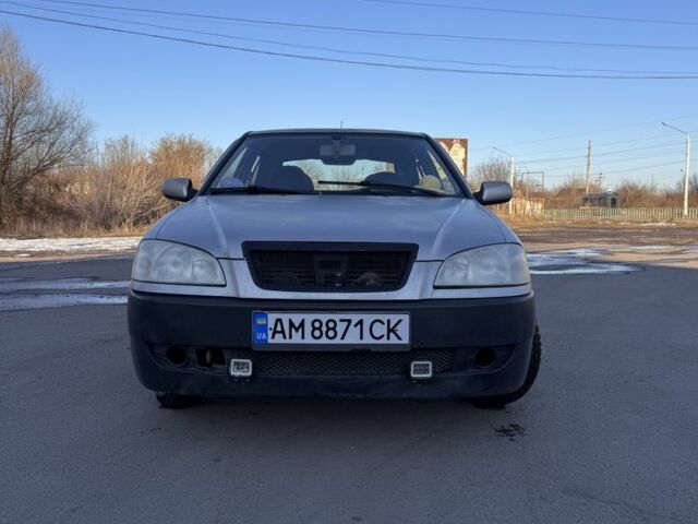 Бежевый Чери Амулет, объемом двигателя 1.6 л и пробегом 266 тыс. км за 1250 $, фото 1 на Automoto.ua