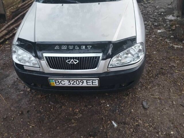 Бежевый Чери Амулет, объемом двигателя 1.6 л и пробегом 179 тыс. км за 1000 $, фото 1 на Automoto.ua