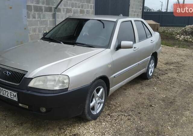 Бежевый Чери Амулет, объемом двигателя 1.6 л и пробегом 130 тыс. км за 2000 $, фото 1 на Automoto.ua