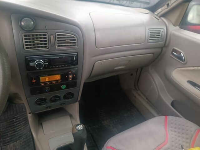 Бежевый Чери Амулет, объемом двигателя 0 л и пробегом 999 тыс. км за 504 $, фото 1 на Automoto.ua