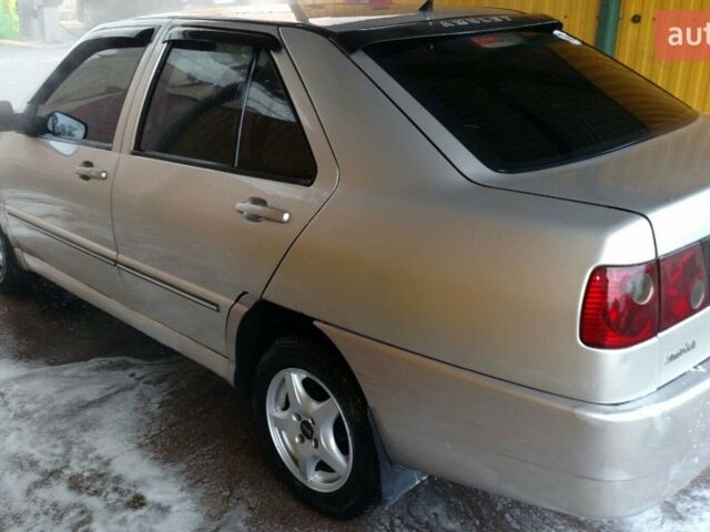 Бежевий Чері Амулет, об'ємом двигуна 1.6 л та пробігом 80 тис. км за 2500 $, фото 1 на Automoto.ua