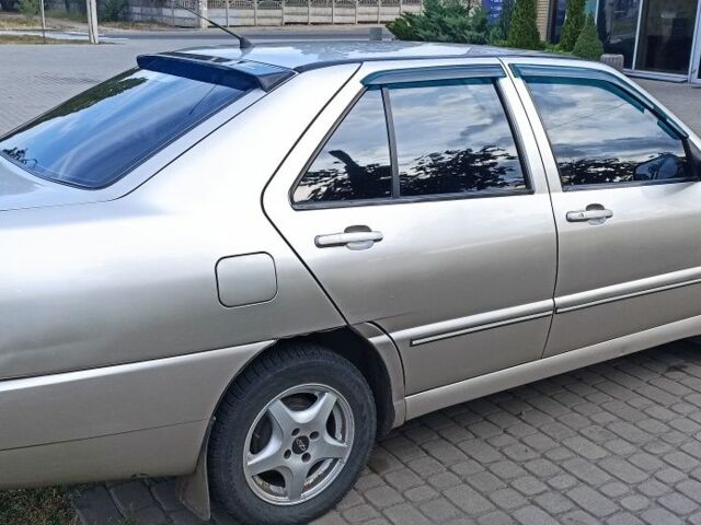 Чери Амулет 2007 в Першотравенске на Automoto.ua Бежевый Чери Амулет, объемом двигателя 1.6 л и пробегом 143 тыс. км за 2300 $, фото 1 на Automoto.ua