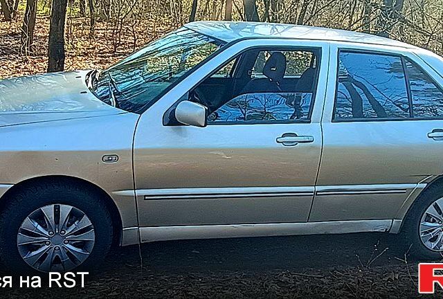 Бежевий Чері Амулет, об'ємом двигуна 1.6 л та пробігом 201 тис. км за 1600 $, фото 1 на Automoto.ua