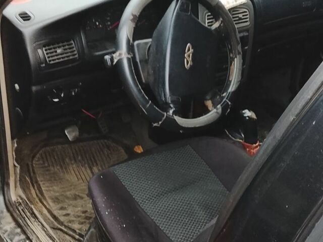 Черный Чери Амулет, объемом двигателя 1.6 л и пробегом 150 тыс. км за 1021 $, фото 1 на Automoto.ua