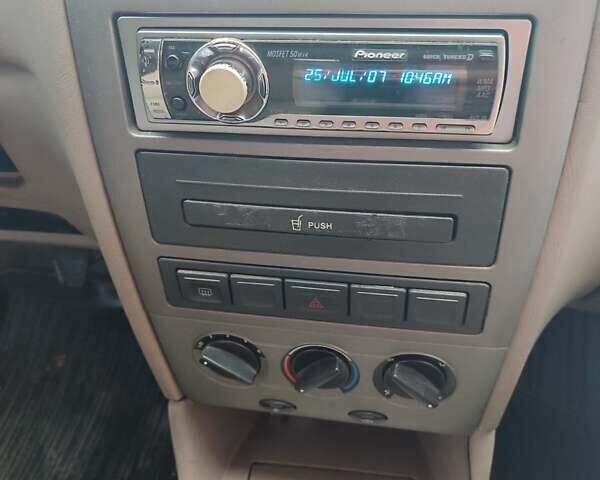 Черный Чери Амулет, объемом двигателя 1.6 л и пробегом 166 тыс. км за 1450 $, фото 1 на Automoto.ua