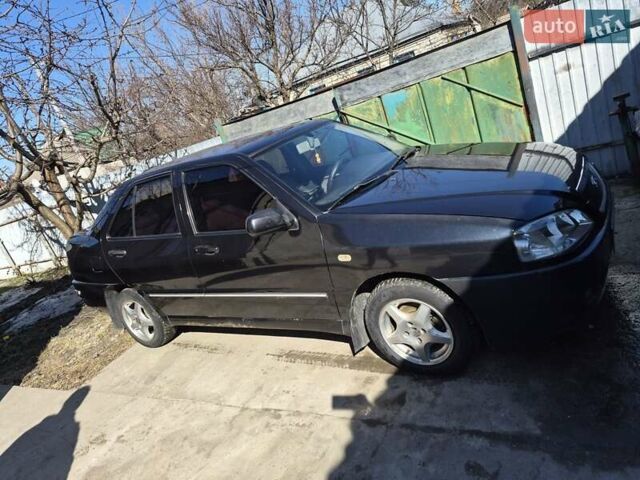 Чорний Чері Амулет, об'ємом двигуна 1.6 л та пробігом 90 тис. км за 2000 $, фото 1 на Automoto.ua