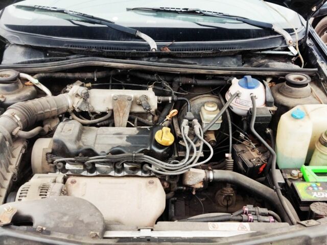 Черный Чери Амулет, объемом двигателя 1.6 л и пробегом 130 тыс. км за 600 $, фото 1 на Automoto.ua