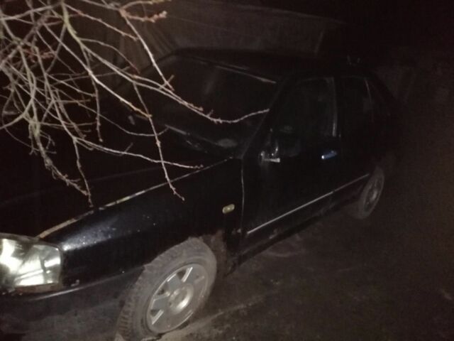 Черный Чери Амулет, объемом двигателя 1 л и пробегом 230 тыс. км за 985 $, фото 1 на Automoto.ua