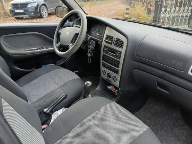 Сірий Чері Амулет, об'ємом двигуна 1.6 л та пробігом 133 тис. км за 2600 $, фото 1 на Automoto.ua