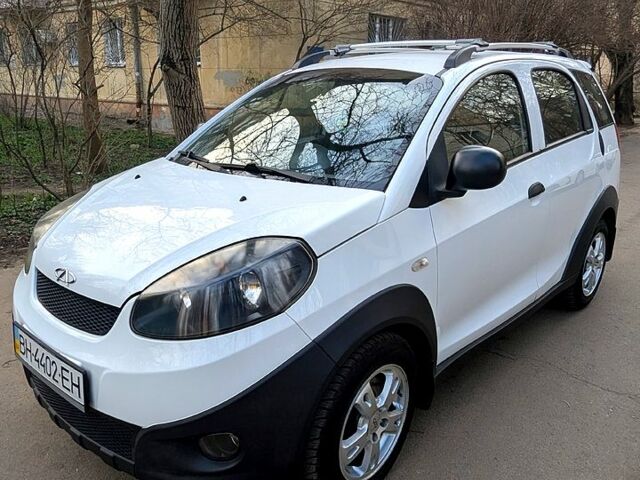 Белый Чери Бит, объемом двигателя 1.3 л и пробегом 96 тыс. км за 3900 $, фото 1 на Automoto.ua