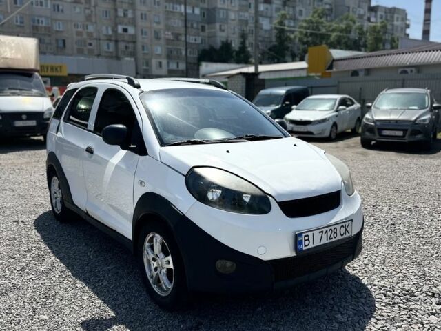 Белый Чери Бит, объемом двигателя 1.3 л и пробегом 111 тыс. км за 1550 $, фото 1 на Automoto.ua