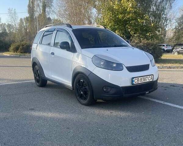 Белый Чери Бит, объемом двигателя 1.3 л и пробегом 183 тыс. км за 1800 $, фото 1 на Automoto.ua