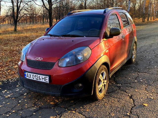 Красный Чери Бит, объемом двигателя 1.3 л и пробегом 150 тыс. км за 3500 $, фото 1 на Automoto.ua