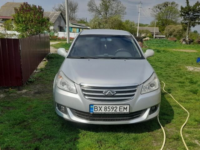 Сірий Чері Інша, об'ємом двигуна 1.5 л та пробігом 200 тис. км за 3200 $, фото 1 на Automoto.ua