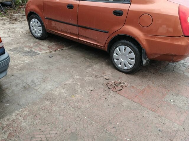 Помаранчевий Чері Інша, об'ємом двигуна 1.3 л та пробігом 300 тис. км за 1300 $, фото 1 на Automoto.ua