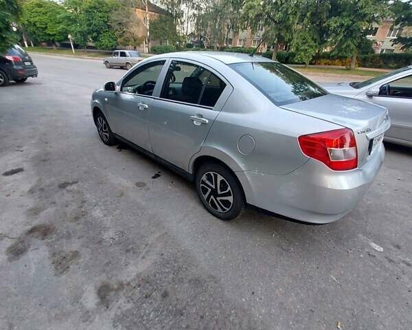 Сірий Чері Е5, об'ємом двигуна 1.5 л та пробігом 95 тис. км за 3500 $, фото 1 на Automoto.ua
