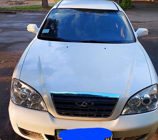 Білий Чері Істар, об'ємом двигуна 1.8 л та пробігом 0 тис. км за 3000 $, фото 1 на Automoto.ua