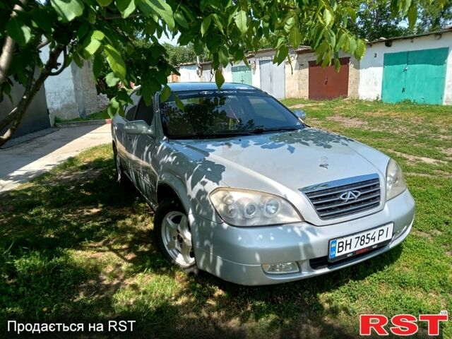 Сірий Чері Істар, об'ємом двигуна 2 л та пробігом 209 тис. км за 2850 $, фото 1 на Automoto.ua