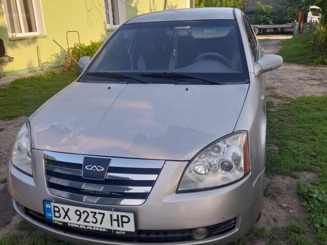 Бежевий Чері Елара, об'ємом двигуна 2 л та пробігом 160 тис. км за 1900 $, фото 1 на Automoto.ua