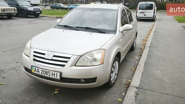 Бежевий Чері Елара, об'ємом двигуна 1.97 л та пробігом 96 тис. км за 2500 $, фото 1 на Automoto.ua