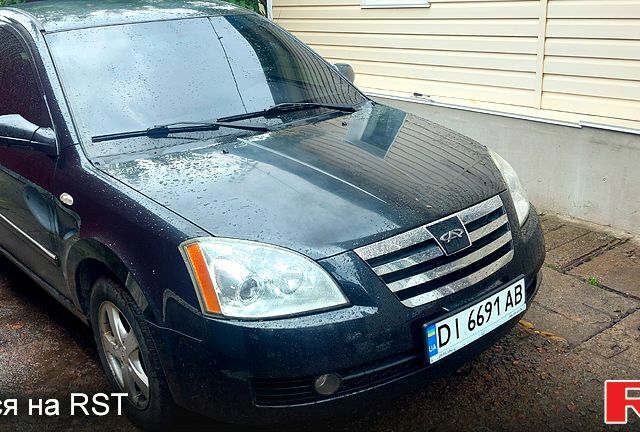 Чорний Чері Елара, об'ємом двигуна 2 л та пробігом 250 тис. км за 2200 $, фото 1 на Automoto.ua