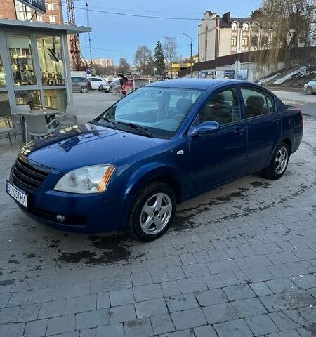 Синій Чері Елара, об'ємом двигуна 1.97 л та пробігом 230 тис. км за 2700 $, фото 1 на Automoto.ua
