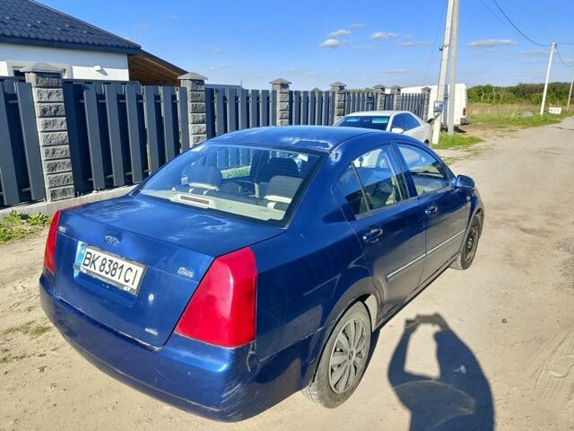 Синий Чери Элара, объемом двигателя 2 л и пробегом 300 тыс. км за 950 $, фото 1 на Automoto.ua