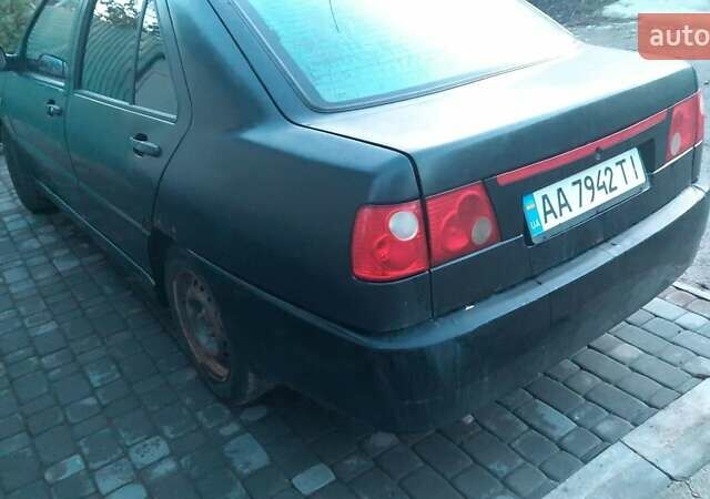 Черный Чери Флагклауд, объемом двигателя 1.6 л и пробегом 150 тыс. км за 450 $, фото 1 на Automoto.ua