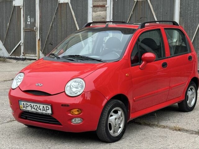 Чері Джаггі 2008 у Запоріжжя на Automoto.ua Червоний Чері Джаггі, об'ємом двигуна 1.1 л та пробігом 39 тис. км за 3200 $, фото 1 на Automoto.ua