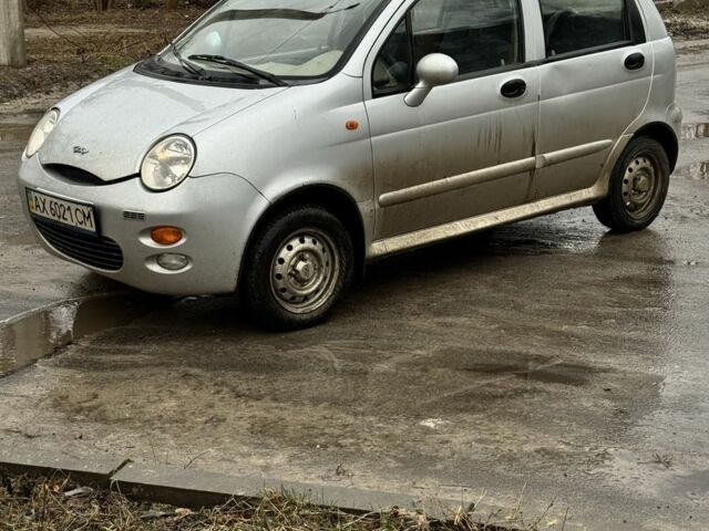 Серый Чери Джагги, объемом двигателя 10 л и пробегом 100 тыс. км за 1354 $, фото 1 на Automoto.ua