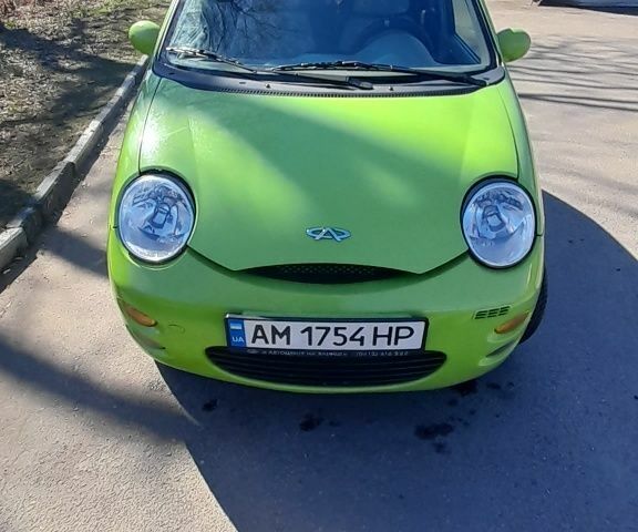 Чери Джагги 2008 в Коростене на Automoto.ua Зеленый Чери Джагги, объемом двигателя 1.1 л и пробегом 128 тыс. км за 2200 $, фото 1 на Automoto.ua
