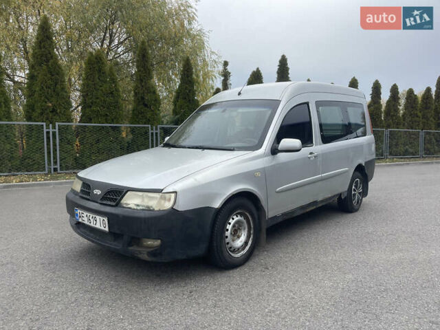 Серый Чери Карри, объемом двигателя 1.6 л и пробегом 100 тыс. км за 1750 $, фото 1 на Automoto.ua