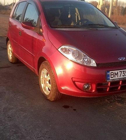 Красный Чери Кимо, объемом двигателя 1.3 л и пробегом 94 тыс. км за 3200 $, фото 1 на Automoto.ua