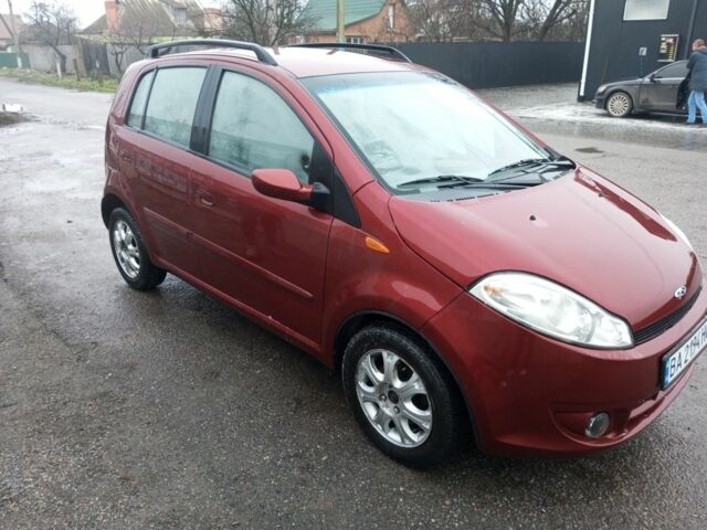 Красный Чери Кимо, объемом двигателя 1.3 л и пробегом 59 тыс. км за 3000 $, фото 1 на Automoto.ua