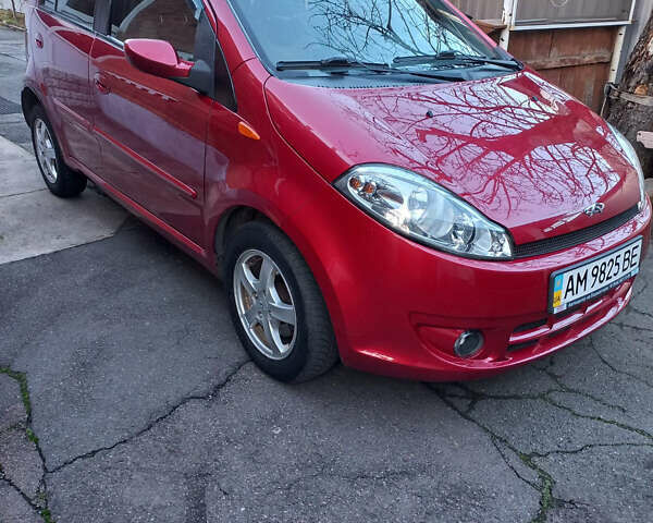 Красный Чери Кимо, объемом двигателя 1.3 л и пробегом 59 тыс. км за 4200 $, фото 1 на Automoto.ua