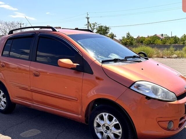 Помаранчевий Чері Кімо, об'ємом двигуна 1.3 л та пробігом 142 тис. км за 3000 $, фото 1 на Automoto.ua