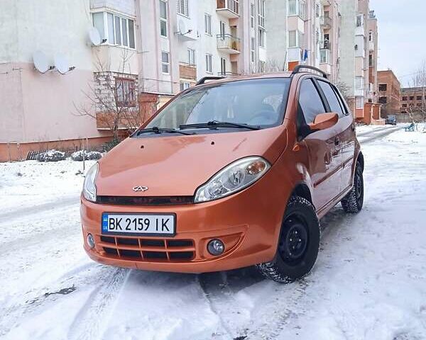 Помаранчевий Чері Кімо, об'ємом двигуна 1.3 л та пробігом 60 тис. км за 2999 $, фото 1 на Automoto.ua