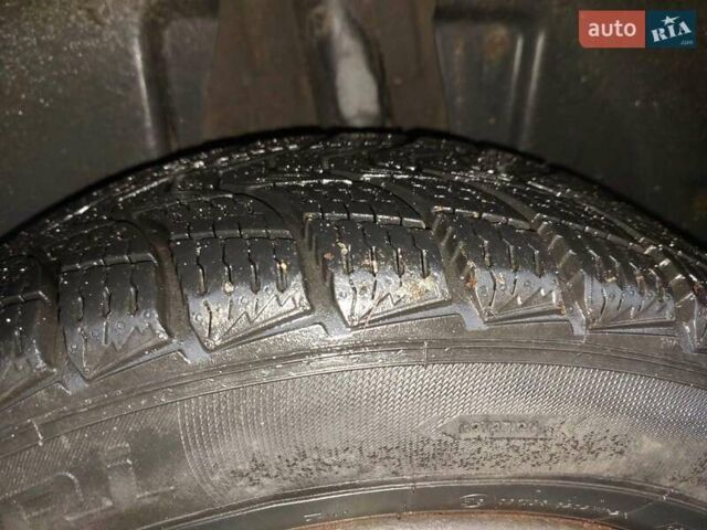 Черный Чери М11, объемом двигателя 1.6 л и пробегом 204 тыс. км за 2700 $, фото 1 на Automoto.ua