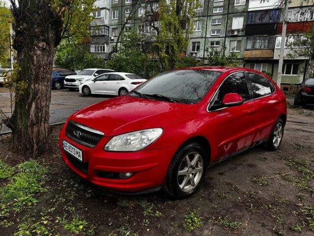 Красный Чери М11, объемом двигателя 1.6 л и пробегом 199 тыс. км за 1750 $, фото 1 на Automoto.ua