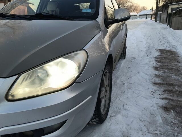 Серый Чери М11, объемом двигателя 1.6 л и пробегом 260 тыс. км за 3000 $, фото 1 на Automoto.ua