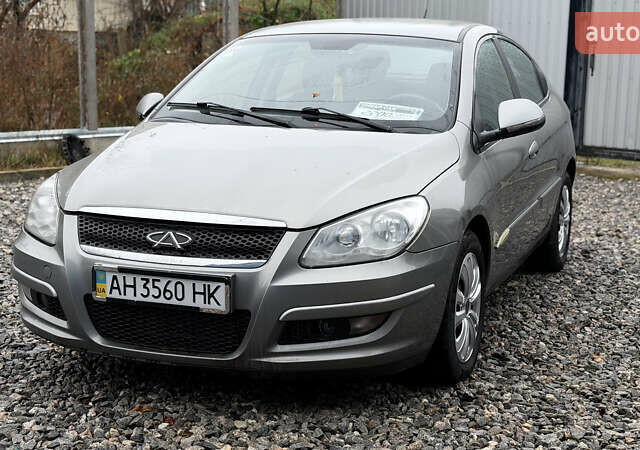 Серый Чери М11, объемом двигателя 1.6 л и пробегом 290 тыс. км за 2200 $, фото 1 на Automoto.ua