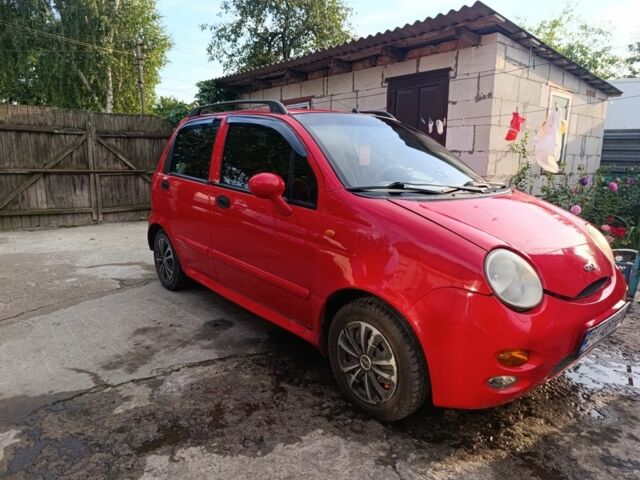 Червоний Чері Кью Кью, об'ємом двигуна 1 л та пробігом 192 тис. км за 1792 $, фото 1 на Automoto.ua