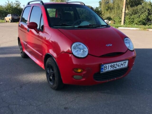 Красный Чери Кью Кью, объемом двигателя 1.1 л и пробегом 97 тыс. км за 1850 $, фото 1 на Automoto.ua