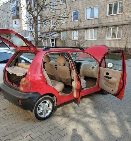 Красный Чери Кью Кью, объемом двигателя 1.1 л и пробегом 140 тыс. км за 1800 $, фото 1 на Automoto.ua