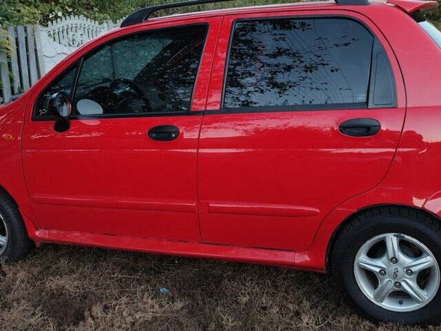 Красный Чери Кью Кью, объемом двигателя 0 л и пробегом 155 тыс. км за 2200 $, фото 1 на Automoto.ua