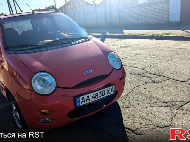 Красный Чери Кью Кью, объемом двигателя 1.1 л и пробегом 110 тыс. км за 2700 $, фото 1 на Automoto.ua