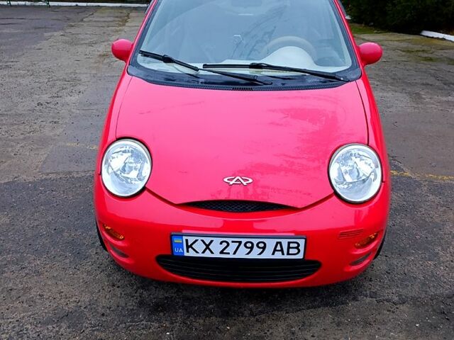 Красный Чери Кью Кью, объемом двигателя 1.1 л и пробегом 50 тыс. км за 2900 $, фото 1 на Automoto.ua